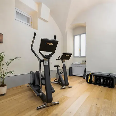 Donna Lipsi - La Dimora Degli Affreschi Appartement